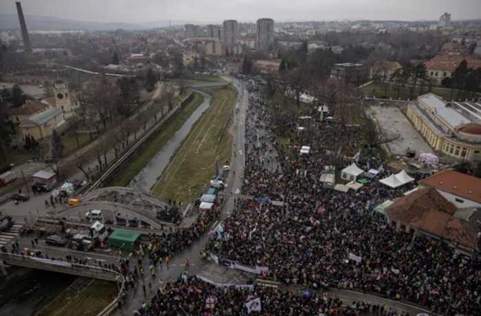 У Сербії триває новий масштабний протест