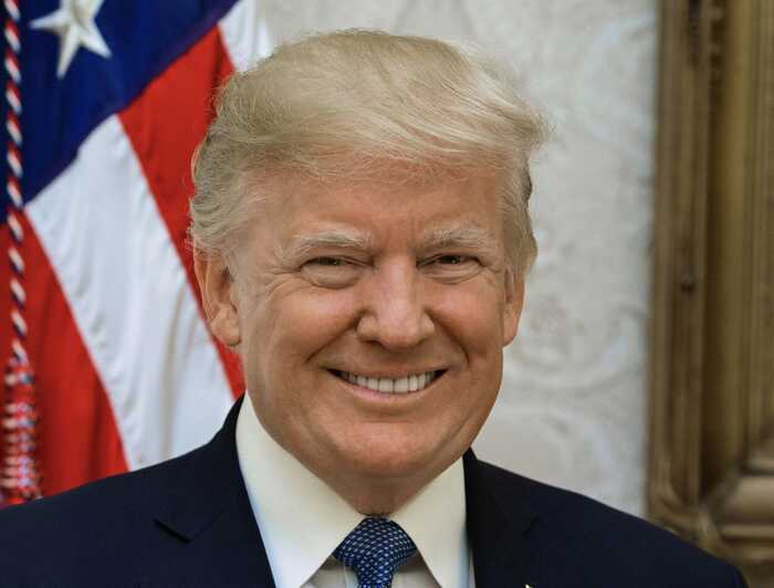 Президент США Трамп анонсував розмови з Путіним і Зеленським