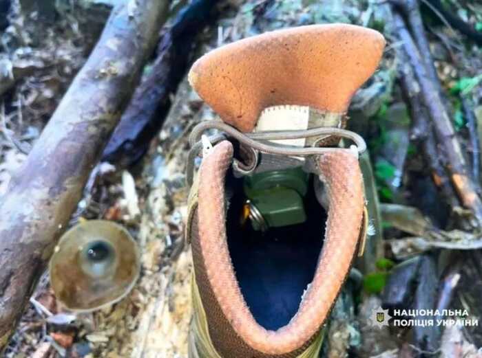 У Полтаві поблизу парку виявили черевик із гранатою всередині