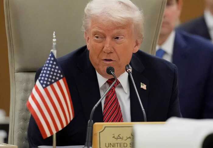 Знаємо, де переховується верховний лідер: Трамп вимагає капітуляції Ірану