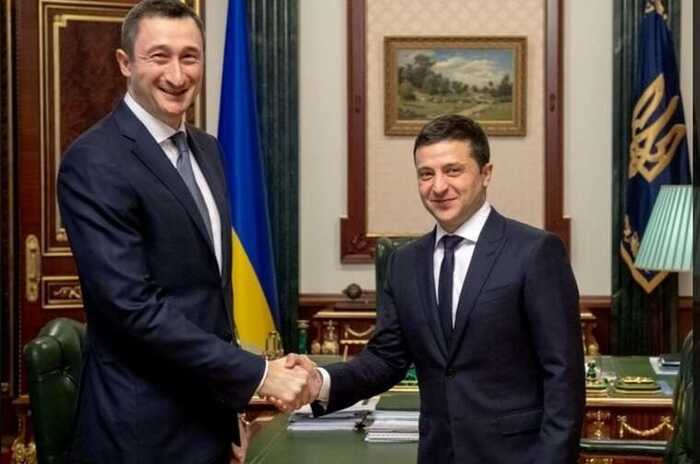 Друг Зеленського, мільярдна земля і квартира для охоронця: журналіст розповів про втечу віцепремʼєра Чернишова
