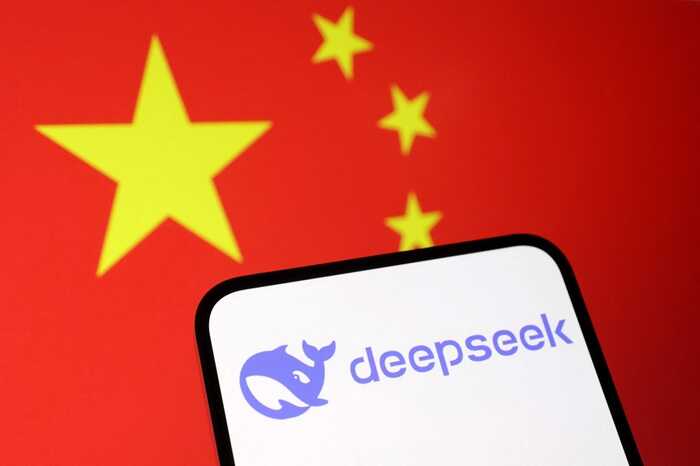Китайська DeepSeek послаблює панування американського ChatGPT у сфері ШІ, - ЗМІ
