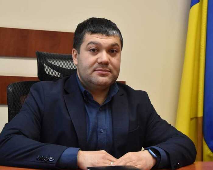 Заступник керівника Кіровоградської облпрокуратури Танривердієв у 37 років відсудив пенсію у держави