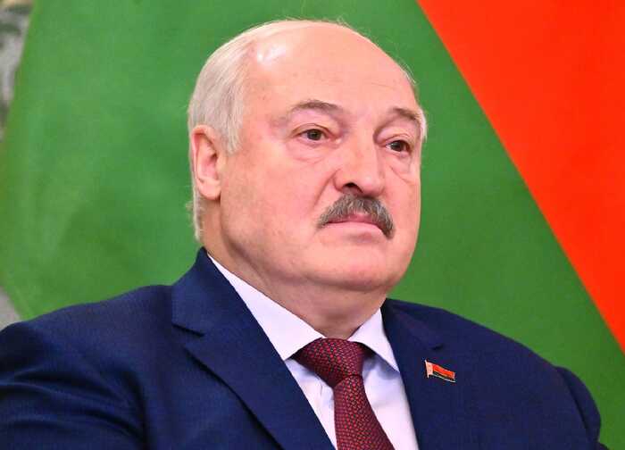 Лукашенко помилував 16 в’язнів до Дня незалежності