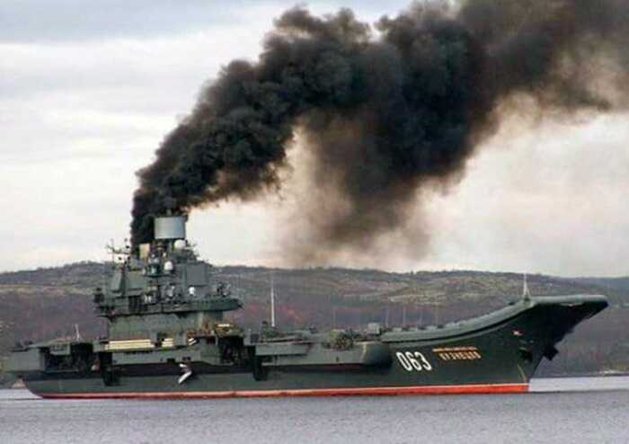 Єдиний авіаносець ВМФ Росії можуть здати на металобрухт після семирічного ремонту