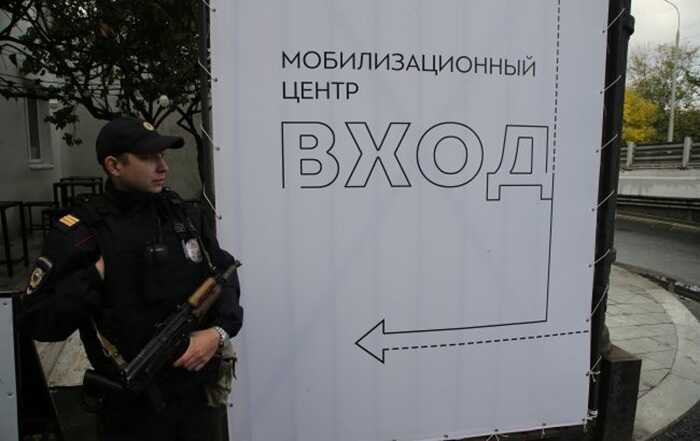 Росіяни у тимчасово окупованому Луганську посилюють примусову мобілізацію, - партизани