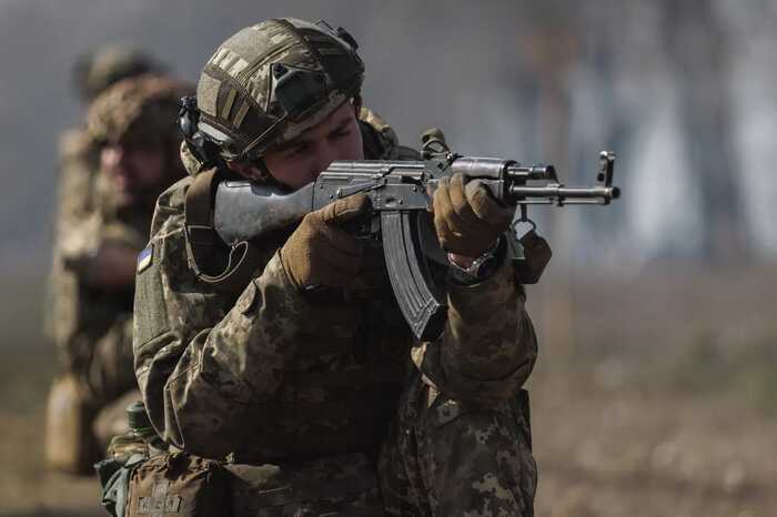 На Чернігівщині курсант відкрив вогонь по сержантах: двоє загиблих, — екснардеп