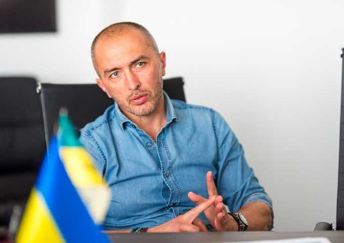 Andriy Pyshnyi promotes the hryvnia, but his family invests in the dollar: What stands out in the NBU chief’s declaration